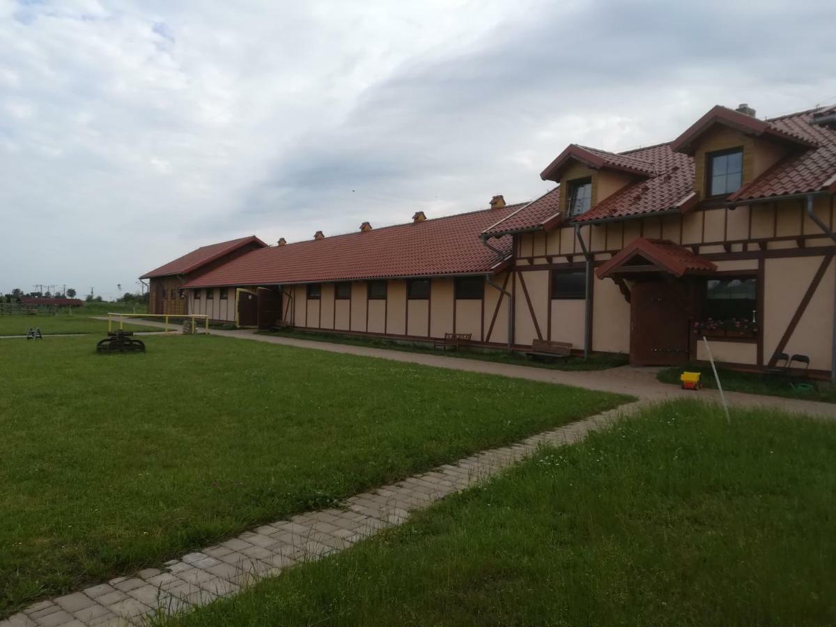 Pensjonat Przy Stajni Kierzkowo  Екстериор снимка